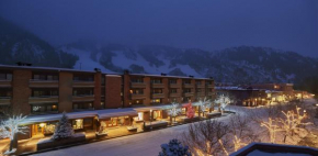 Отель Aspen Square Condominium Hotel, Аспен